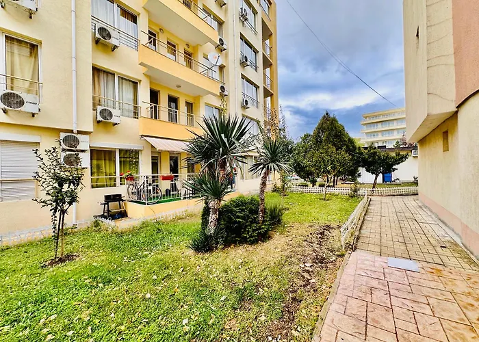 아파트 Vibes 4you, Sunny